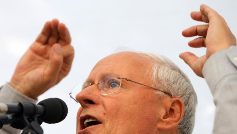 Der Bundesvorsitzende der Linken, Oskar Lafontaine, will die politische Achse in Deutschland nach links verschieben. Der Bundesvorsitzende der Linken, Oskar Lafontaine, will die politische Achse in Deutschland nach links verschieben.