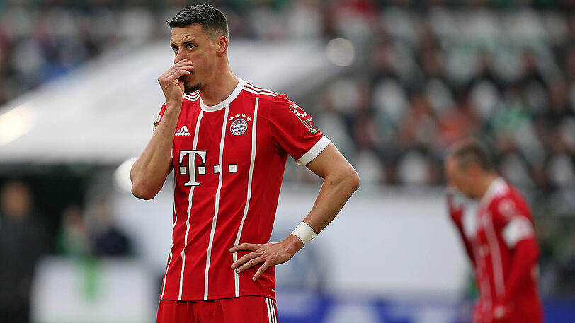 Sandro Wagner: Note 4. Wieder ein Jokereinsatz für den Mittelstürmer. Ab der 71. Minute dabei, versuchte der Ex-Herthaner &ndash; von deren Fans geschmäht &ndash; als wuchtige Ergänzung zu Lewandowski. Resultat: Kaum Ballkontakte; wuchtig, nicht wichtig.