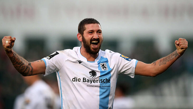 Schoss die Löwen mit einem Doppelpack zum Derby-Sieg: Sascha Mölders.