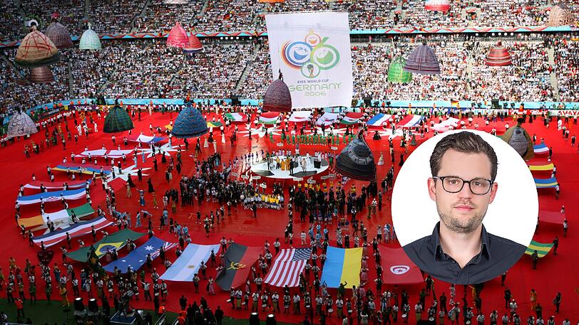 Bei WM-Eröffnungsfeiern sind schon jetzt viele Fahnen zu sehen - ab 2026 werden es noch mehr sein. AZ-Redakteur Christoph Landsgesell äußert sich zu den Hintergründen der Fifa-Entscheidung.