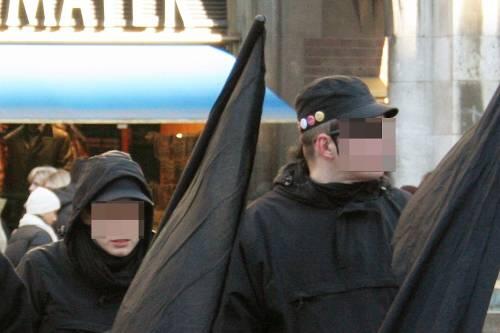 Die Münchner Rechtsextremen Sandra und Manuel H. dürfen wieder frei marschieren.