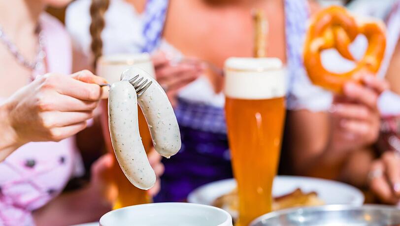 In den Wirtshäusern und Metzgereien des Freistaats gibt es viele gute Weißwürste. Ein Online-Portal meint, trotzdem zu wissen, wo es die beste gibt: in einer Münchner Metzgerei.