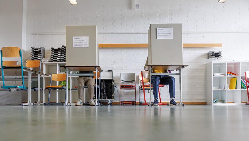 Rund 13,7 Millionen Menschen sind bei den Kommunalwahlen in NRW wahlberechtigt. Rund 13,7 Millionen Menschen sind bei den Kommunalwahlen in NRW wahlberechtigt.