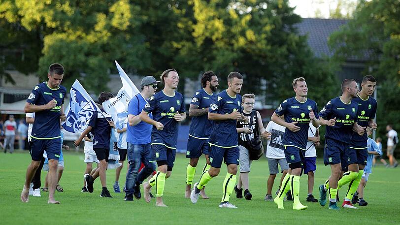 Nach dem 10:1-Sieg gab's ein lockeres Auslaufen in Sendling.