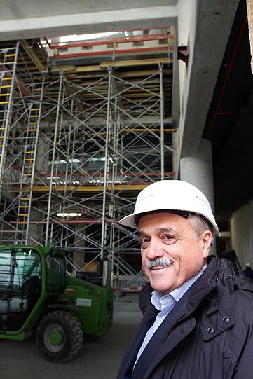 Auch Projektleiter Florian Hartling ist stolz auf das neue Pschorr-Haus.