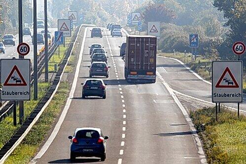 Der Frankenschnellweg bekommt neue Schallschutzwände.