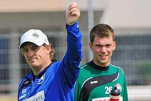Ist bei Trainer Mike Büskens gesetzt und will Vorbild Manuel Neuer nacheifern: Max Grün, Torwart und Papa in spe.