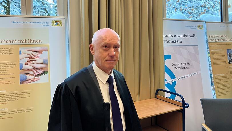 Walter Holderle vertritt Hannas Eltern im Mordprozess. Sie sind Nebenkläger. Walter Holderle vertritt Hannas Eltern im Mordprozess. Sie sind Nebenkläger.
