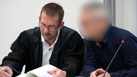 Zu Beginn des Prozesses machte der Angeklagte keine Angaben.