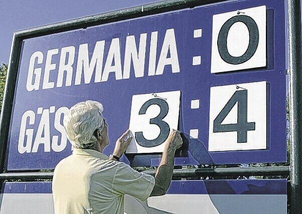 Der Tiefpunkt gegen den Baiersdorf SV II am 9. August 2008: 34:0 endete die Partie der Germania Forchheim.