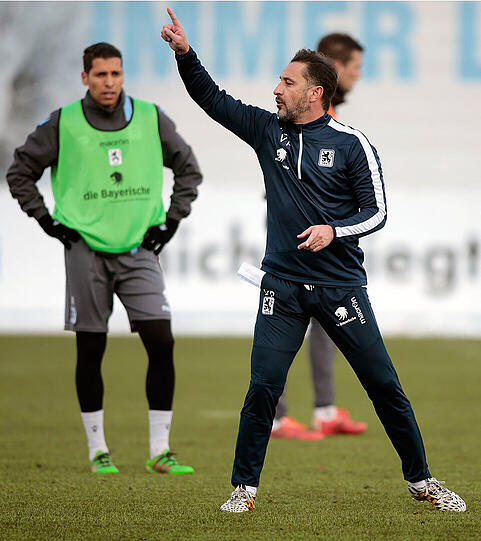 Der neue 1860-Trainer Vitor Pereira legt sich beim Trainingsauftakt der Löwen nach der Weihnachtspause mächtig ins Zeug. Die beeindruckenden Bilder des einsatzfreudigen Portugiesen...