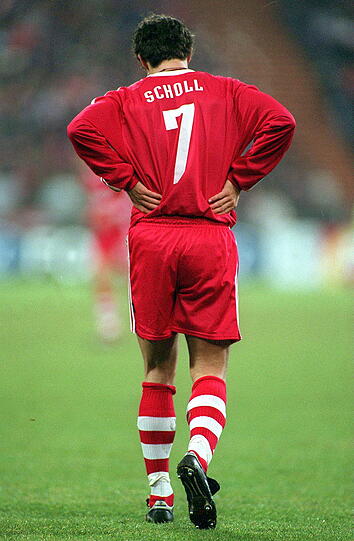 1992/93 - 2006/07: Mehmet Scholl.