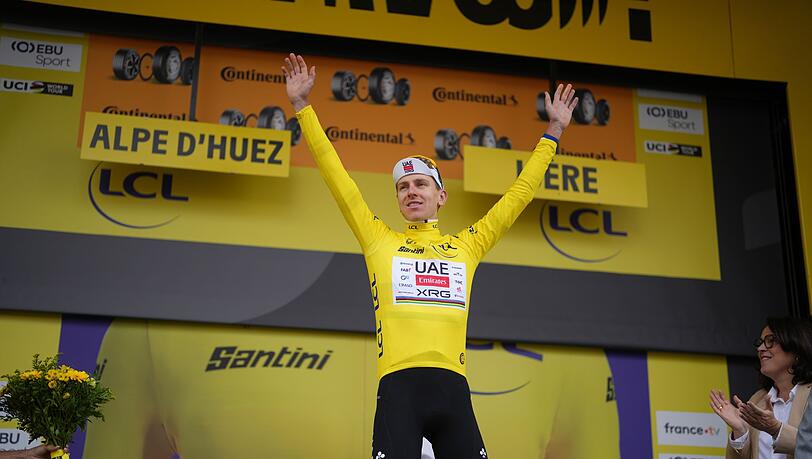 Tadej Pogacar dominiert die Tour de France. Tadej Pogacar dominiert die Tour de France.
