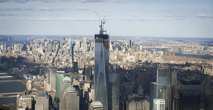 Das neue World Trade Center wird der höchste Punkt in New Yorks Skyline und mit 541,3 Metern Höhe sogar das höchste Gebäude der USA sein. Spektakuläre Luftaufnahmen aus New York City - die Bilder zum Durchklicken!