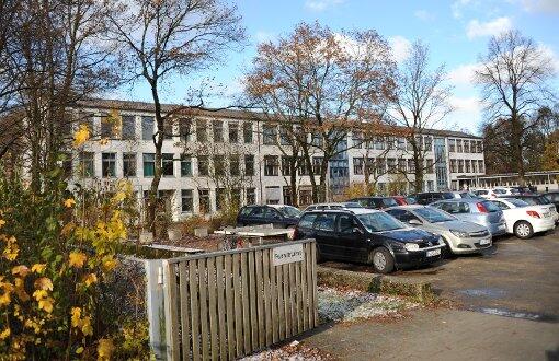 Damit das Schulhaus saniert werden kann...