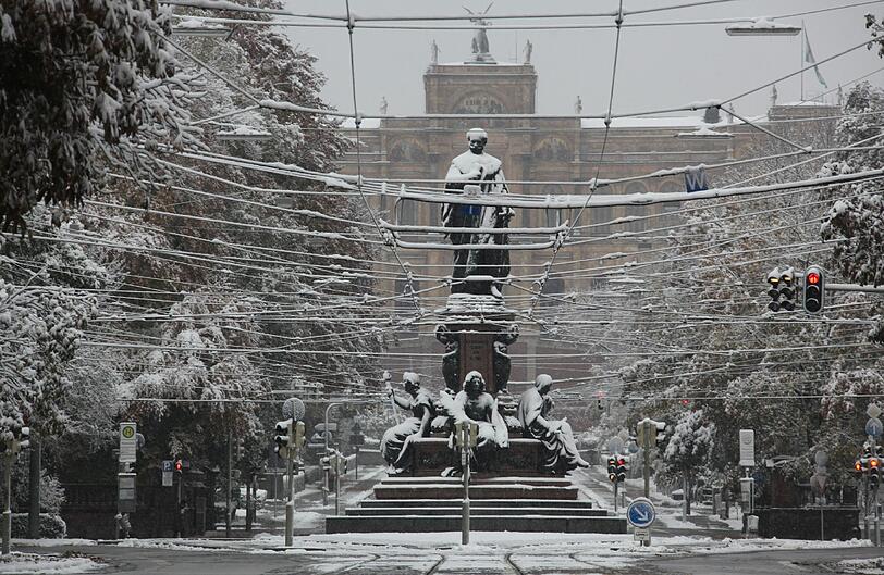 Winter in der Maximilianstraße.