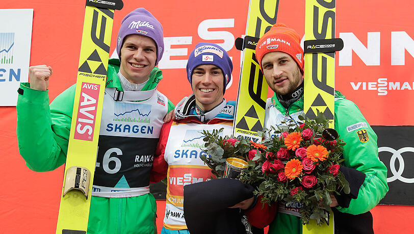 Markus Eisenbichler und Andreas Wellinger werden nur von Stefan Kraft geschlagen. Markus Eisenbichler und Andreas Wellinger werden nur von Stefan Kraft geschlagen.