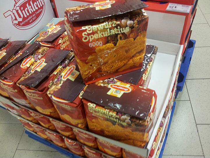 Wollen uns die Supermärkte jetzt schon mästen? Diese Behauptung ist natürlich reine Spekulatius.