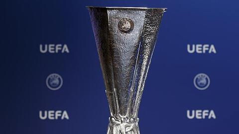 Objekt der Begierde: Der Pokal der Europa League.