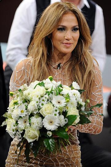 Ein Blick in die Kamera: JLo ist ein Bühnen-Profi, auch an diesem Abend beim ZDF.