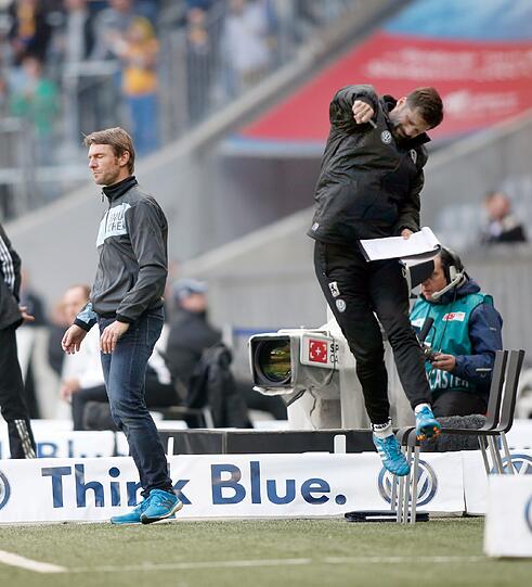 Die Bilder vom Spiel gegen Braunschweig