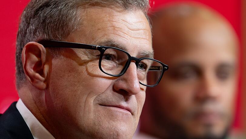 Bayerns Vorstandsvorsitzender Jan-Christian Dreesen spricht über das Zuschauerinteresse.