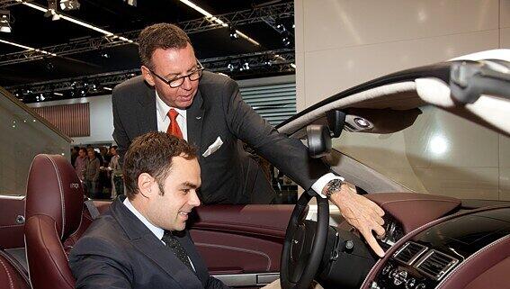 1860-Geschäftsführer Robert Schäfer zu Gast am Aston-Martin-Stand bei der IAA 1860-Geschäftsführer Robert Schäfer zu Gast am Aston-Martin-Stand bei der IAA