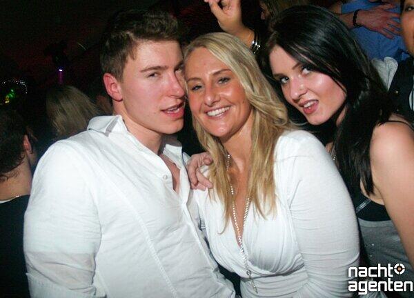 "Big Bill Bar" im Ruby (Freitag 11.11.2011). Mehr Fotos von dieser Party sehen Sie unter: