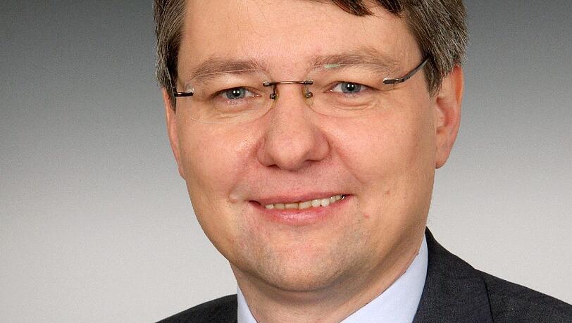 Achim Dercks, stellvertretender Hauptgeschäftsführer des Deutschen Industrie- und Handelskammertages. Foto: Jens Schicke/DIHK/dpa Achim Dercks, stellvertretender Hauptgeschäftsführer des Deutschen Industrie- und Handelskammertages. Foto: Jens Schicke/DIHK/dpa