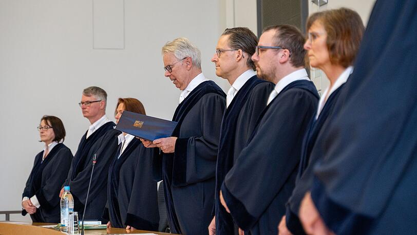 Bayerns Verfassungsgerichtshof hat sich schon mehrfach mit dem umstrittenen Polizeigesetz beschäftigt. (Archivbild) Bayerns Verfassungsgerichtshof hat sich schon mehrfach mit dem umstrittenen Polizeigesetz beschäftigt. (Archivbild)