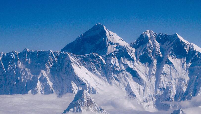 Hat die Besteigung des Mount Everst abgebrochen: Der japanische Bergsteiger Nobukazu Kuriki musste wegen Wind und Wetter aufgeben. Hat die Besteigung des Mount Everst abgebrochen: Der japanische Bergsteiger Nobukazu Kuriki musste wegen Wind und Wetter aufgeben.