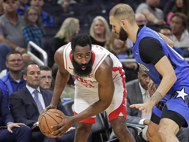 James Harden (l) zeigte erneut eine Gala-Vorstellung.