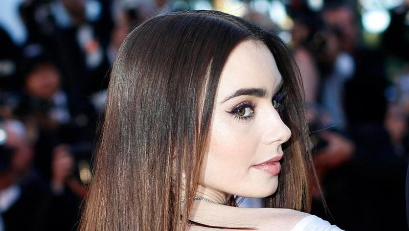 Lily Collins wünscht sich mehr Ehrlichkeit. Lily Collins wünscht sich mehr Ehrlichkeit.