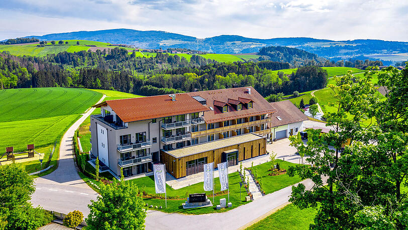 Erleben Sie den herrlichen Ausblick über das bayerisch-österreichische Donautal.