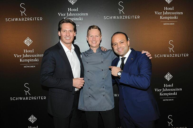 Axel Ludwig, Christian Michel (Küchenchef Schwarzreiter) und Bardia Torabi (Stv. Leiter Hotel Vier Jahreszeiten Kempinski)