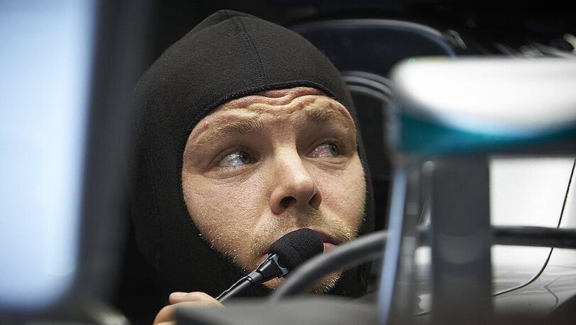 Nico Rosberg möchte in Mexiko seinen Helm mit einem Sombrero tauschen. Foto: Srdjan Suki Nico Rosberg möchte in Mexiko seinen Helm mit einem Sombrero tauschen. Foto: Srdjan Suki