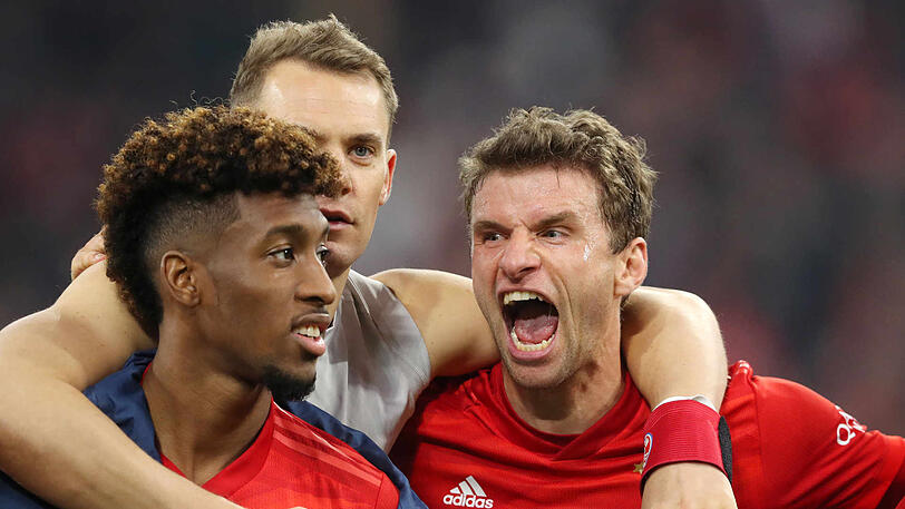 Fester Bestandteil der Mannschaft: Kingsley Coman (l.), hier neben Manuel Neuer (m.) und Thomas Müller.