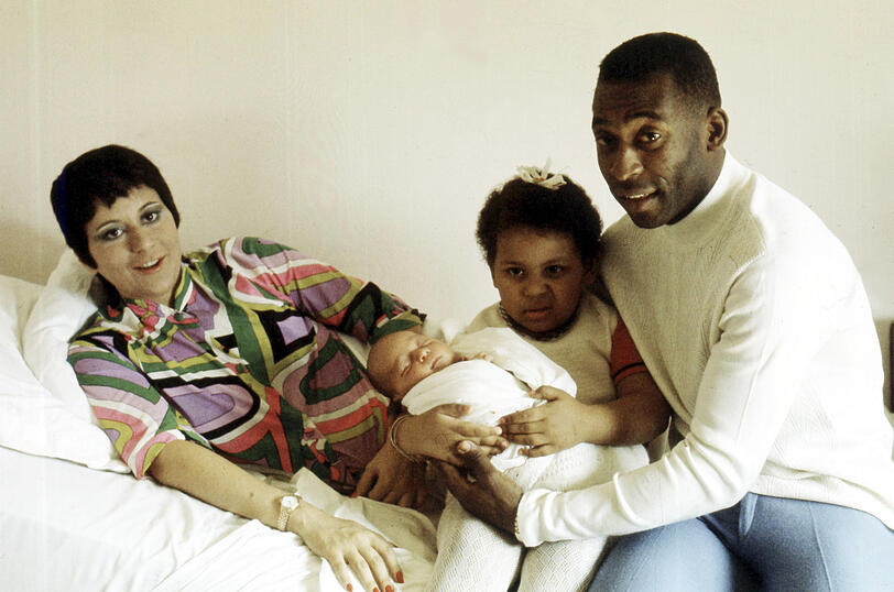 Familie Arantes do Nascimento in den 60ern: Mit der ehemaligen Basketballerin Rosemari war Pelé sogar auf Hochzeitsreise in Bayern.