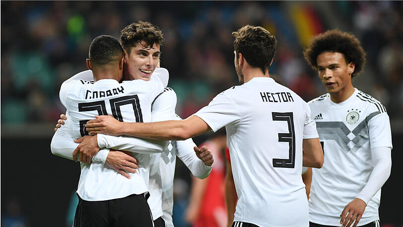 Überzeugte bei seinem Startelf-Debüt für die deutsche Nationalmannschaft: Kai Havertz (2.v.l.).