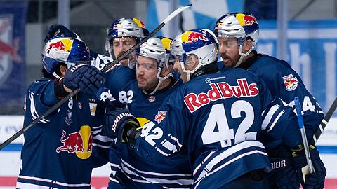 Der EHC Red Bull München hat im Playoff-Halbfinale in Bremerhaven verkürzen können.