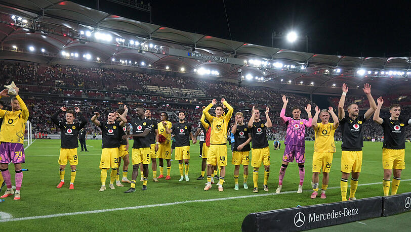 Nach dem 1:0 in Stuttgart ist Dortmund Tabellenführer. Nach dem 1:0 in Stuttgart ist Dortmund Tabellenführer.