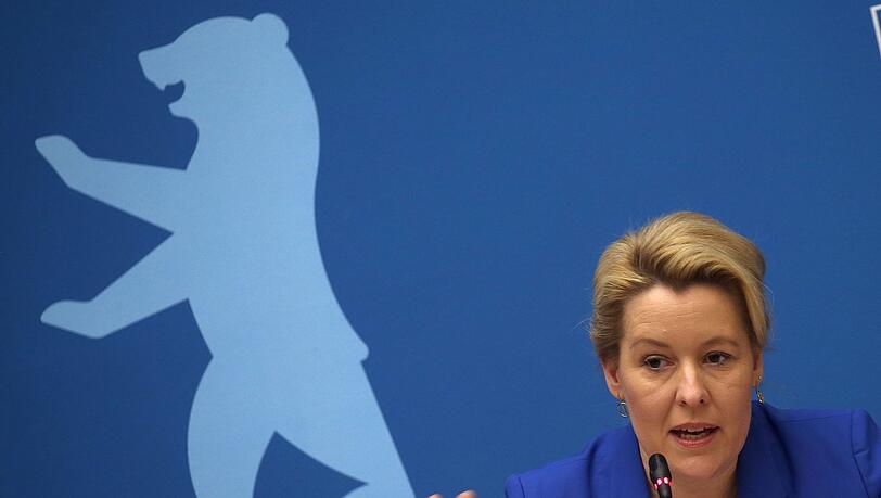 Nach der Wiederholungswahl erlebt Berlins Regierende Bürgermeisterin Franziska Giffey nach eigenen Worten "im Moment Hass und Hetze aus bestimmten Lagern, die ich so noch nicht kannte".
