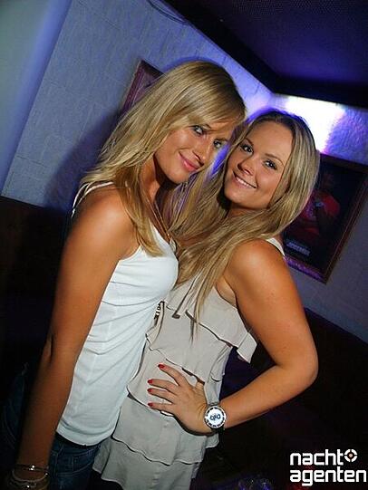 La Notte Italiana - Sommmer Edition im Crowns Club (Samstag, 30.07.2001) Wer noch mehr Bilder sehen will geht auf