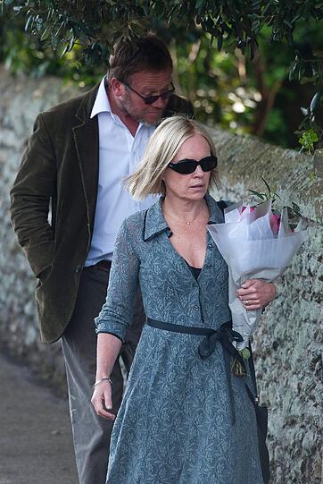 Darunter auch die britische Journalisten Mariella Frostrup.