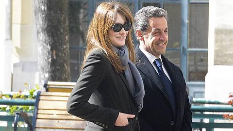 Nicolas Sarkozy mit seiner Gattin Carla Bruni