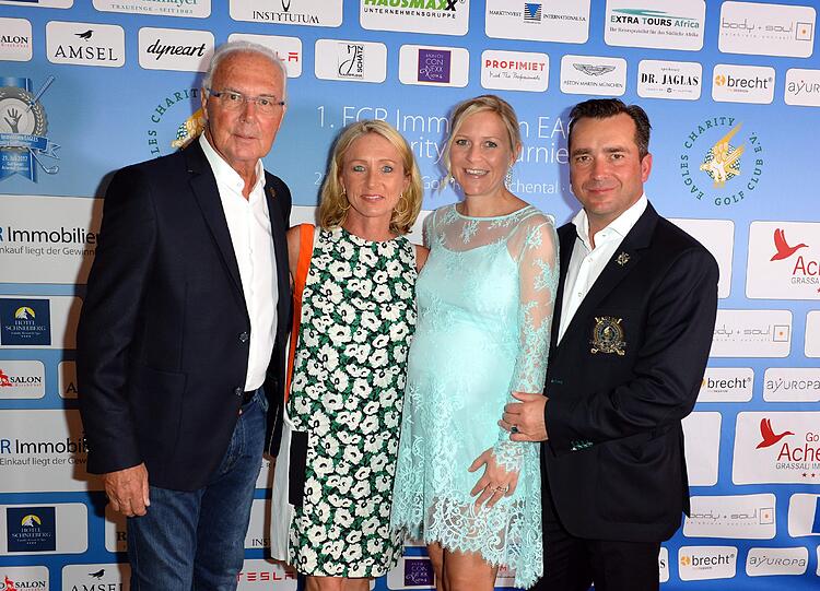 Franz Beckenbauer mit Frau Heidrun "Heidi" sowie Falk Raudies mit Freundin Andrea Mühlbauer (Ex-Frau von Maxi Arland)