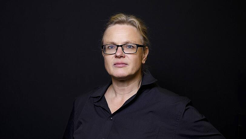 Karen Duve: "Ich habe mir selbst ein immer engeres Korsett für den Roman geschnürt." (Archivbild) Karen Duve: "Ich habe mir selbst ein immer engeres Korsett für den Roman geschnürt." (Archivbild)