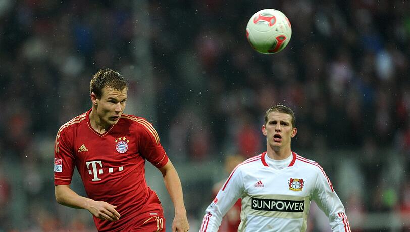 Holger Badstuber (l.) verletzte sich im Spiel gegen Leverkusen, eine Pause von ein paar Wochen droht wegen eines Muskelfaserrisses. Holger Badstuber (l.) verletzte sich im Spiel gegen Leverkusen, eine Pause von ein paar Wochen droht wegen eines Muskelfaserrisses.