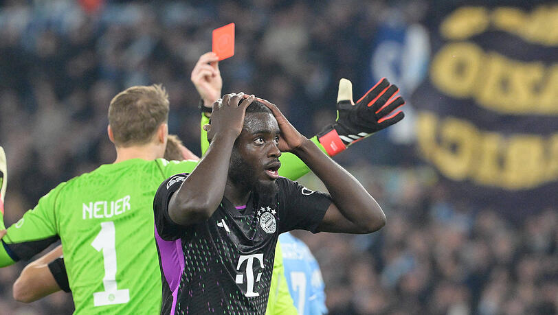 Dayot Upamecano flog gegen Lazio Rom vom Platz und sah sich danach einem rassistischen Shitstorm ausgesetzt.