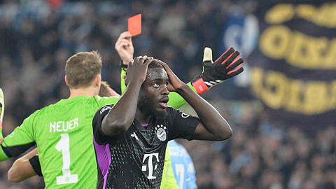 Dayot Upamecano flog gegen Lazio Rom vom Platz und sah sich danach einem rassistischen Shitstorm ausgesetzt.